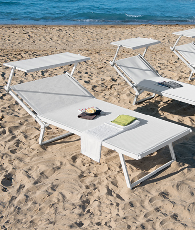 Tumbona Mar de Aluminio para Playas, Piscinas y Jardines - Tumbona  VIP - Fábrica Ombrellificio Magnani 01