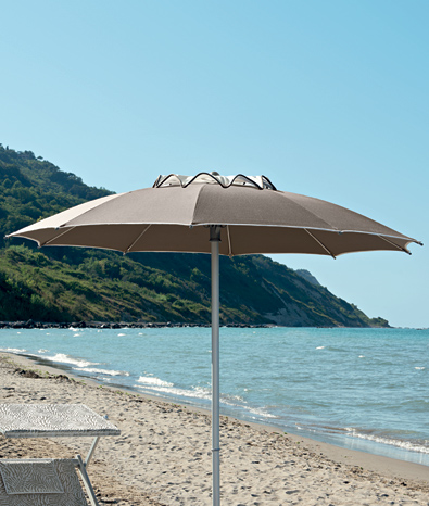 Sombrillas con Fuelle para Playas y Piscinas  - Fábrica Ombrellificio Magnani 01