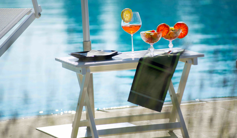 Alumium Service Table for Beach and Swimming Pool - Ombrellificio Magnani 02